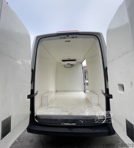 Panelová dodávka Volkswagen FNAX Crafter 35 L3H3 2.0 TDI 103kW