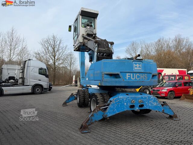 Excavator pe roți Terex MHL 320 Umschlagbagger | Magnetvorbereitet