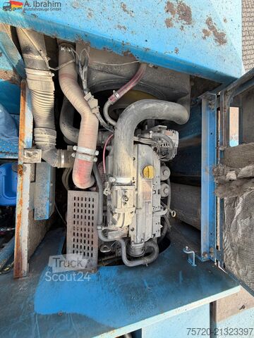 Excavator pe roți Terex MHL 320 Umschlagbagger | Magnetvorbereitet