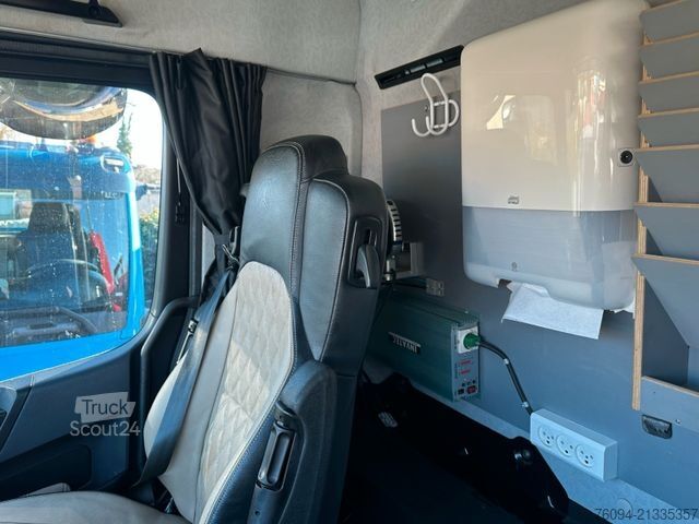 Autokran MERCEDES-BENZ Arocs 2548 6x4 ALLRAD KRAN 21m SEILWINDE