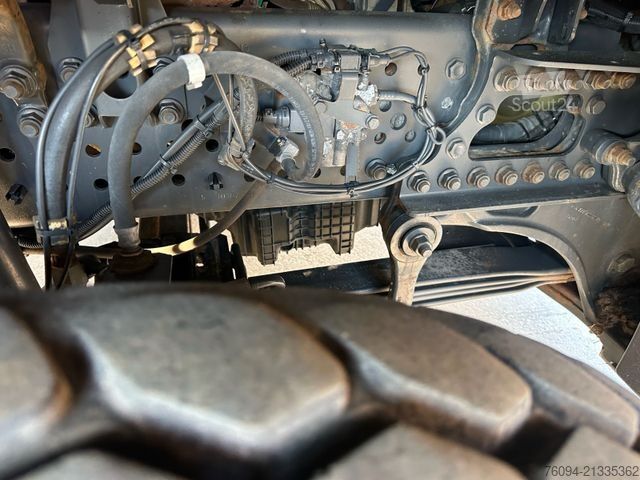 LKW mit Pritsche (offen) MERCEDES-BENZ Arocs 2548 6x4 ALLRAD KRAN 21m SEILWINDE