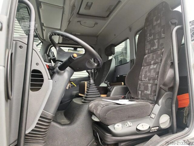 Emelőplatform Mercedes-Benz Axor 1824 4x4 Versalift VO-355-MHI Winch 69 kV ...