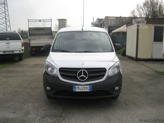Furgão PEQUENO Mercedes-Benz Citan