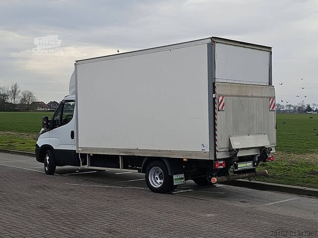 Koffer IVECO DAILY 35C16 Bakwagen Laadklep!