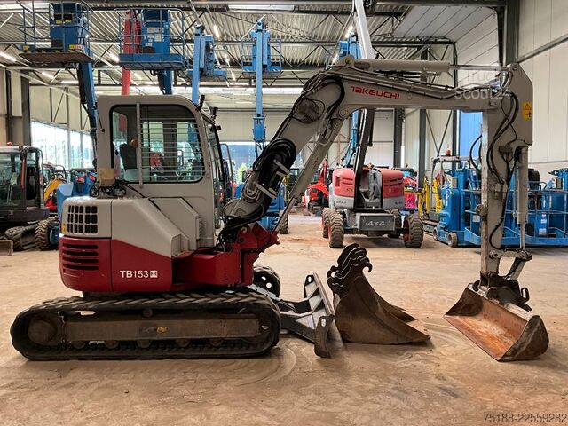 мини багер Takeuchi TB 153 FR