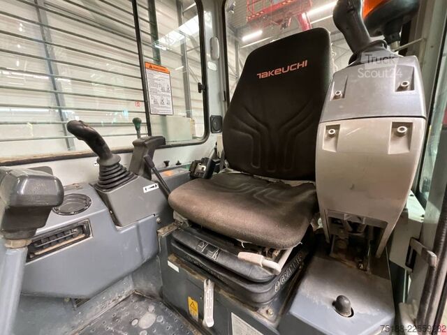 мини багер Takeuchi TB 153 FR