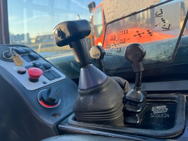 Teleskopiskais iekrāvējs JCB TLT30 D / 2017 year / Only 4398 hours !!