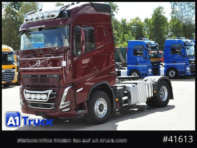 Standaard trekker VOLVO FH 540 4x4H X-Trac Navi TV Leder Standklima,