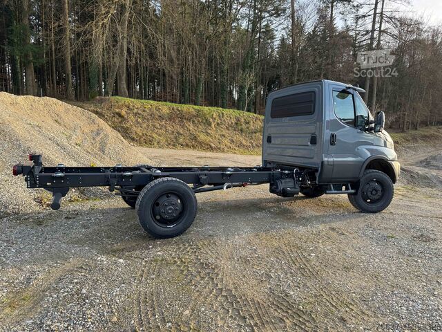 Камион с ремарке Iveco DAILY 70 S 18H A8 4x4 WX AIRBAG GV5*