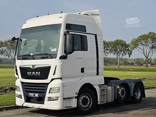 Standaard trekker MAN 26.500 TGX XXL 6X2/2 356TKM