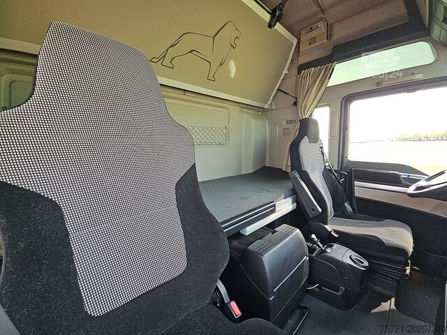 Standaard trekker MAN 26.500 TGX XXL 6X2/2 356TKM