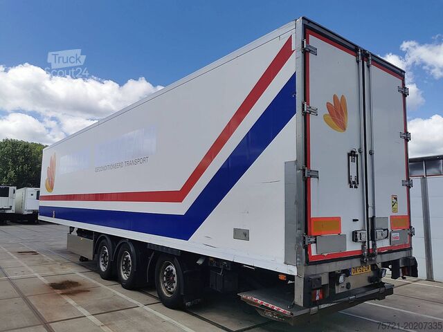 Transporte refrigerado/congelado SYSTEM TRAILERS TKS24-1TRI