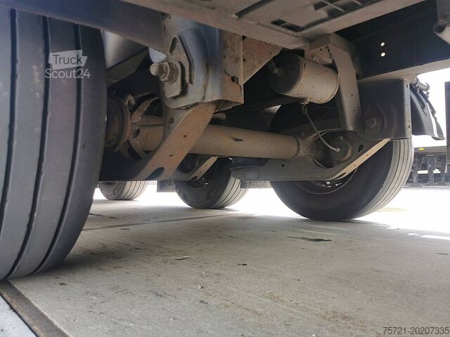 Transporte refrigerado/congelado SYSTEM TRAILERS TKS24-1TRI