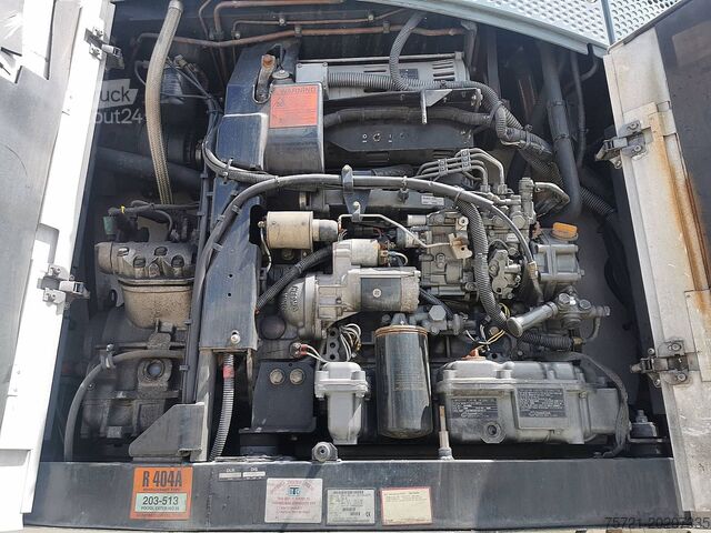 Transporte refrigerado/congelado SYSTEM TRAILERS TKS24-1TRI