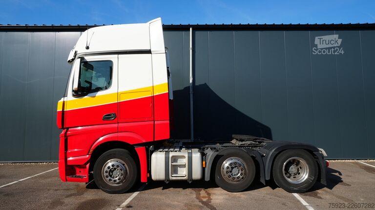 Standart-SZM Mercedes-Benz Actros 2544 6x2 tractor unit