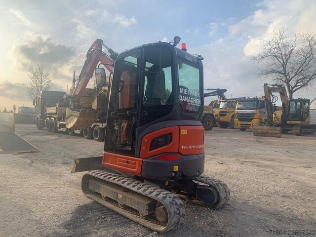 Mini-pelle XCMG XE27E