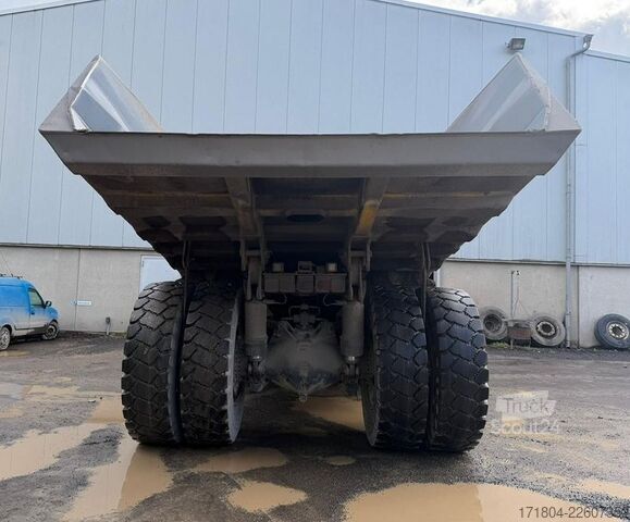 Kiepwagen Komatsu HD325-7