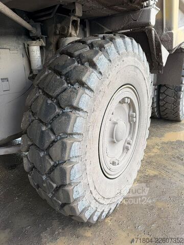 Kiepwagen Komatsu HD325-7