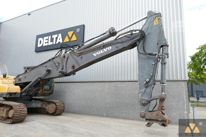 Graafmachine Volvo EC460LC HR
