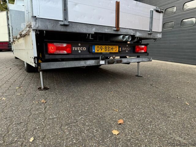 Camión plataforma con grúa Iveco 50C14 Erdgas/CNG Hiab kran/crane Pritsche