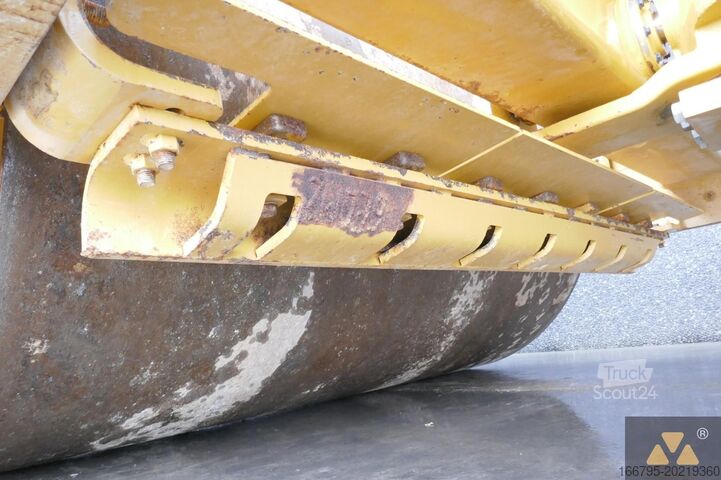 Enkele wals Caterpillar CS64B