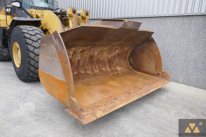 Carregadora de rodas Caterpillar 980M