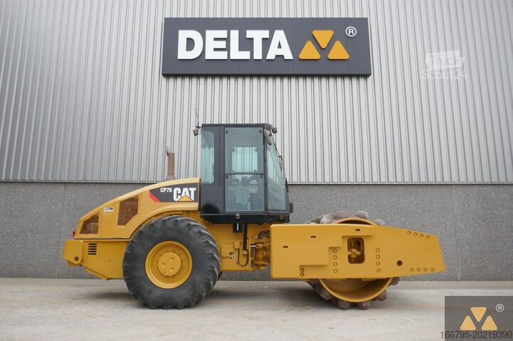 Enkele wals Caterpillar CP76