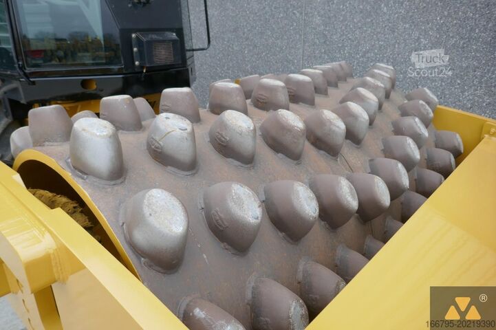Enkele wals Caterpillar CP76