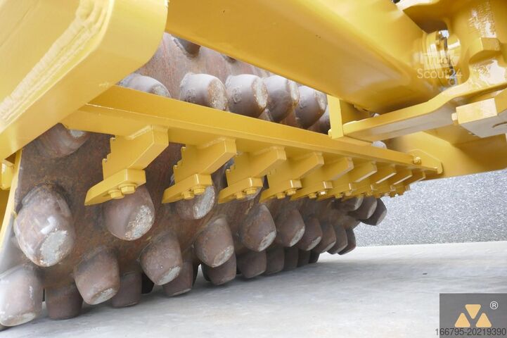 Enkele wals Caterpillar CP76