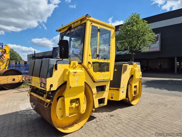 Rouleau tandem Bomag BW 144 AD-2