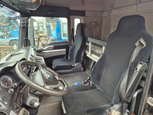 Camion cu macara MAN TGS 18.440