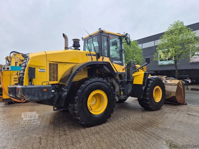 Kerekes rakodó Komatsu WA 380 - 7
