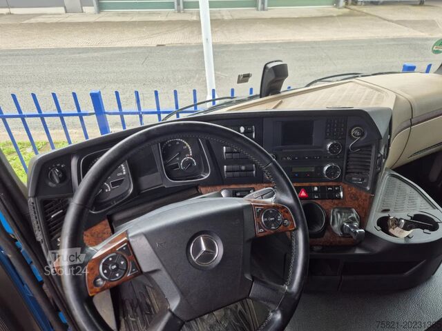Châssis avec cabine Mercedes-Benz Actros 2548 6x2