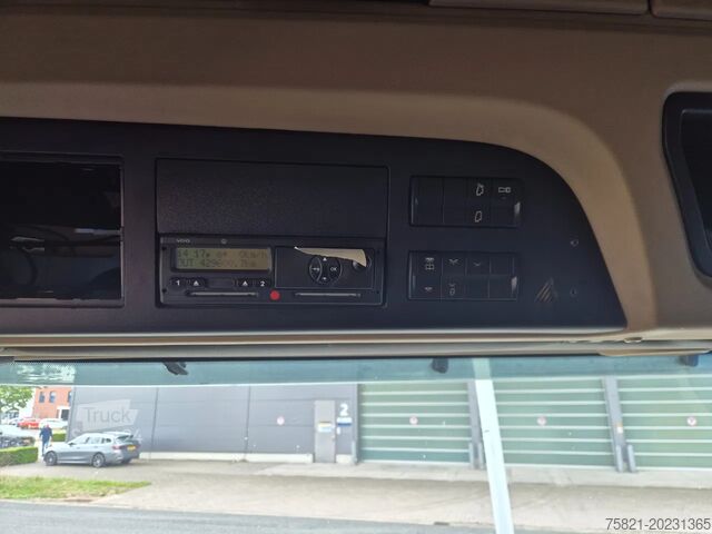 Châssis avec cabine Mercedes-Benz Actros 2548 6x2