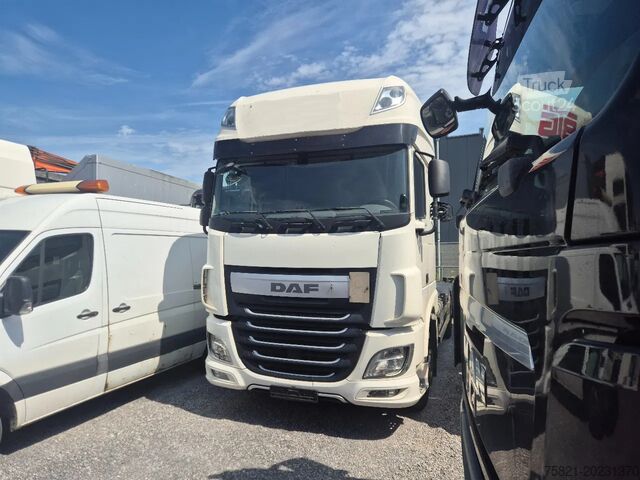 System BDF DAF XF 460 6x2