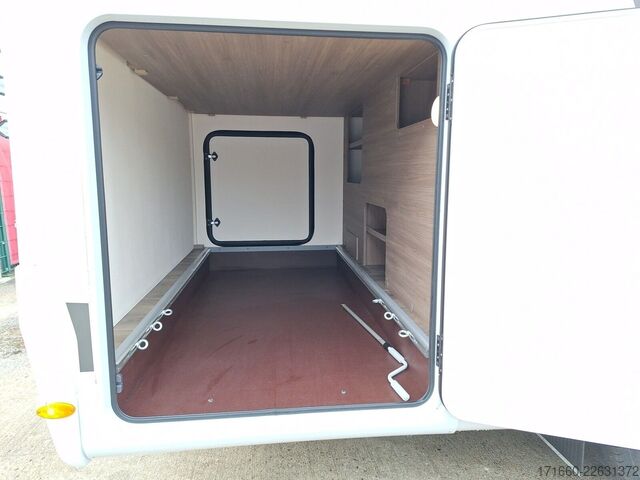 Integriertes Wohnmobil CARADO pro+ I 338 Dachklima, Automatik, TV-Paket