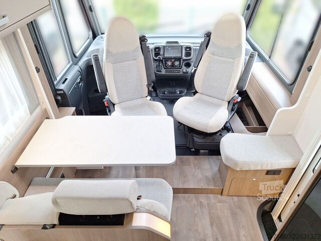 Integriertes Wohnmobil CARADO pro+ I 338 Dachklima, Automatik, TV-Paket