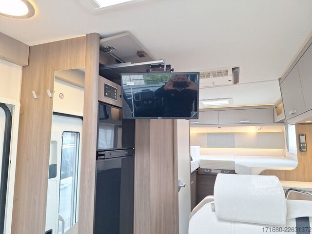 Integriertes Wohnmobil CARADO pro+ I 338 Dachklima, Automatik, TV-Paket