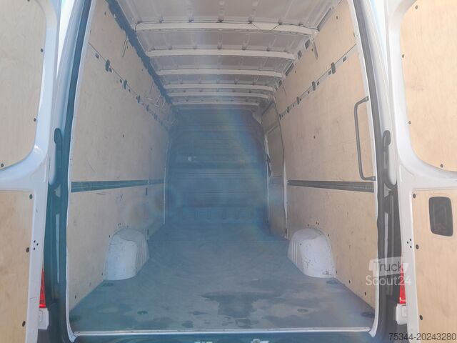 Furgoneta de techo alto Mercedes-Benz Sprinter 317 F 43/35
