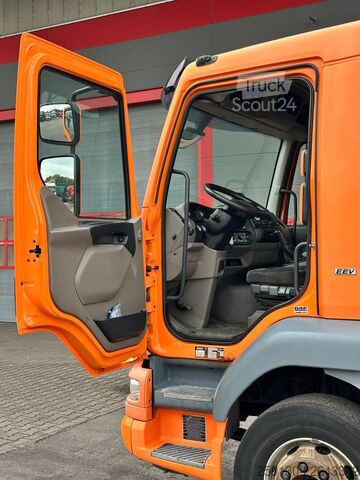 شاحنة مسطحة DAF LF 55.280 4x2 BL Pritsche mit FASSI LK & Glastr.