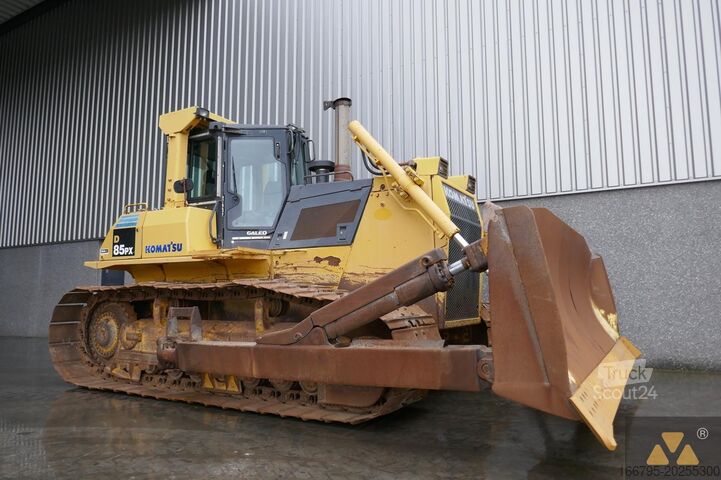 Buldozeris Komatsu D85PX-15