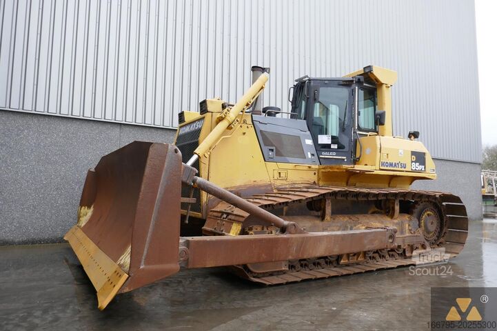 Buldozeris Komatsu D85PX-15