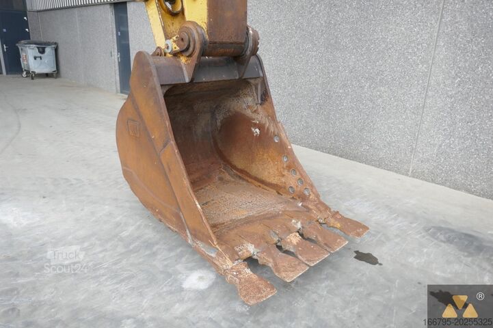 Excavator pe șenile Caterpillar 336FL