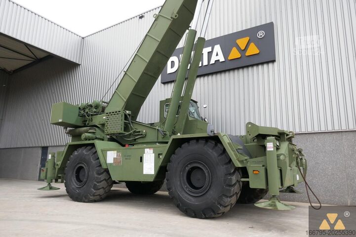 Grubaus reljefo kranas Grove RT875 Ex-army
