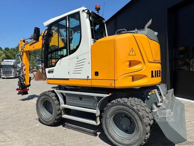 Escavadora de rodas Liebherr A910-2023 800 UUR ROTOTILT !!