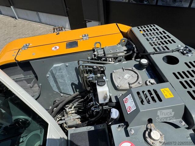 Escavadora de rodas Liebherr A910-2023 800 UUR ROTOTILT !!
