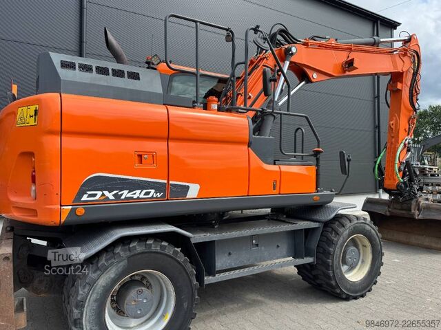 Escavadora de rodas Doosan DX140W-5  DKS Giekveering