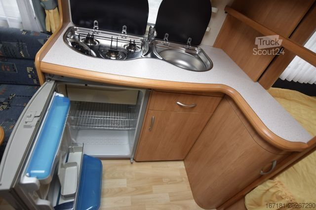 Caravan HOBBY Excellent 460 UFE mit Vorzelt