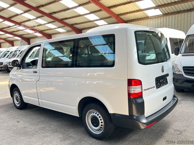 Minibusz VOLKSWAGEN T5 Kombi 2.0 Tdi L1H1 9 Sitze Engine Broken