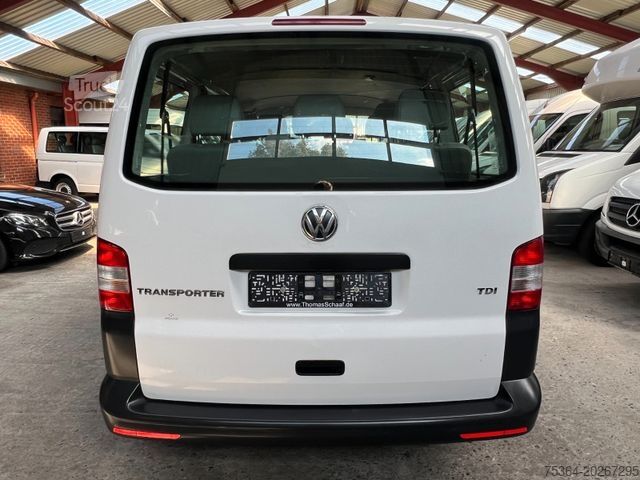 Minibusz VOLKSWAGEN T5 Kombi 2.0 Tdi L1H1 9 Sitze Engine Broken